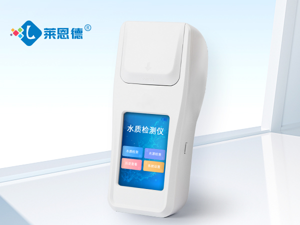 便攜式余氯總氯檢測儀用于監(jiān)測自來水中的余氯含量，確保水質安全符合標準